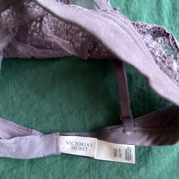 Victoria’s Secret Bralette - Picture 2 of 3